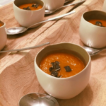 Potage courge butternut et mangue • Leslie en Cuisine