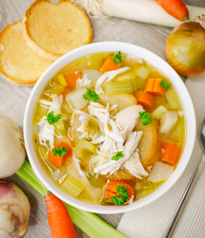 Bouillon de poule aux petits légumes • Leslie en Cuisine