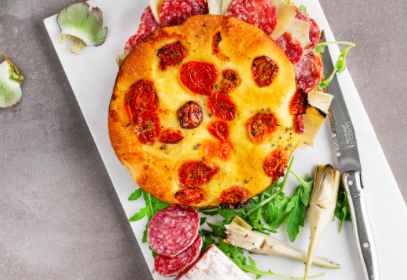 Focaccia au Salamini Italiani alla Cacciatora AOP, Artichauts, roquette