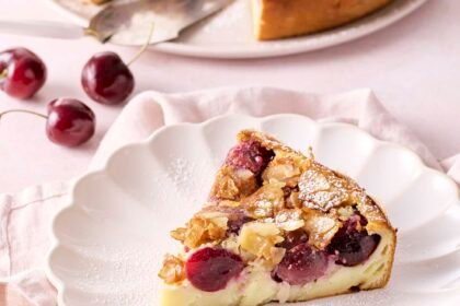 Clafoutis aux cerises  • Leslie en Cuisine