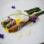 Asperges vertes et lard croustillant • Leslie en Cuisine