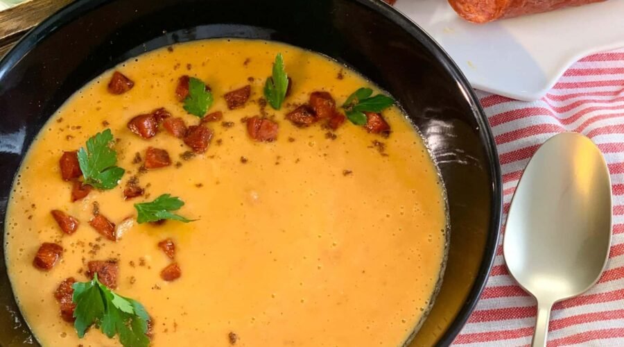 Potage de fèves saveurs indiennes et chorizo • Leslie en Cuisine
