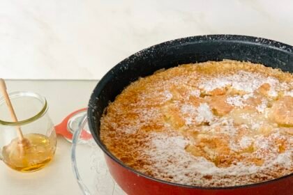 Gâteau magique au miel - Recette de gâteau sucrée au miel par Leslie en cuisine