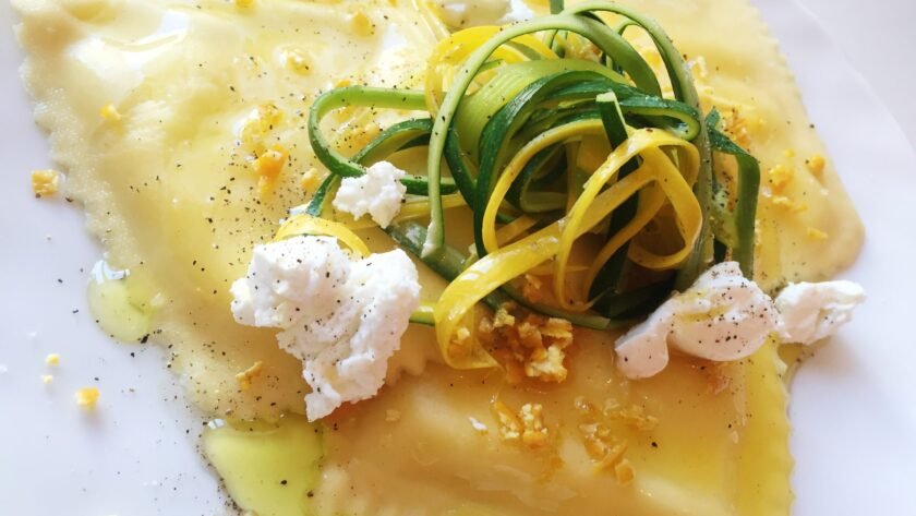 Pâtes farcie chèvre – orange, zeste de clémentine et courgette