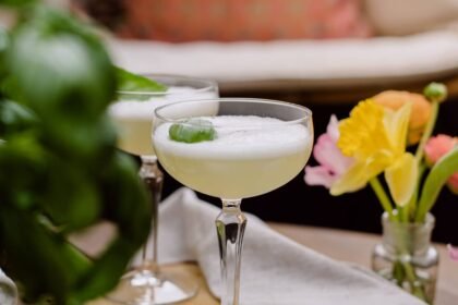 Basil Sour Gin • Leslie en Cuisine