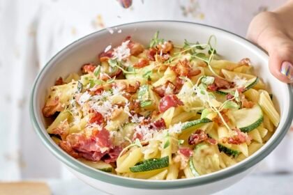 Ditaloni aux baby courgettes et pancetta au poivre • Leslie en Cuisine