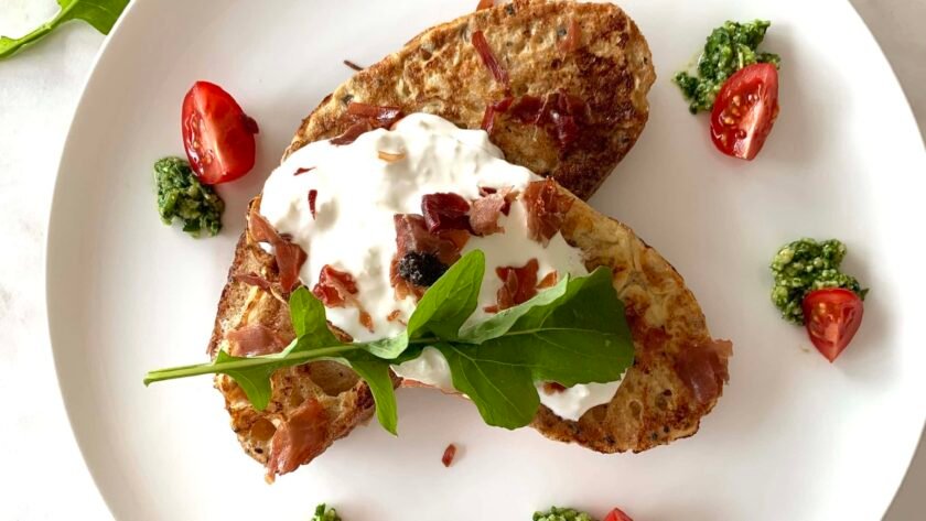 Pain perdu à la tapenade de Truffe & Chips de jambon de Parme