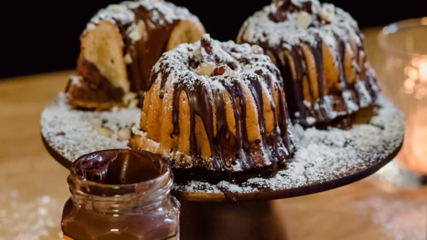 Gâteau marbré façon Kouglof farci de Nocciolata • Leslie en Cuisine