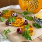 Galette de purée de potimarron, comté et magret de canard fumé
