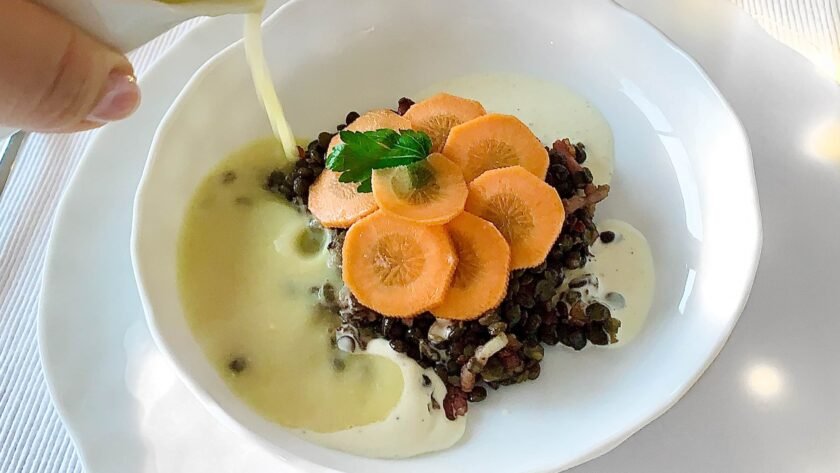 Lentilles du Puy / Potage Parmentier / Crème d’ail selon la recette de Sofie Dumont