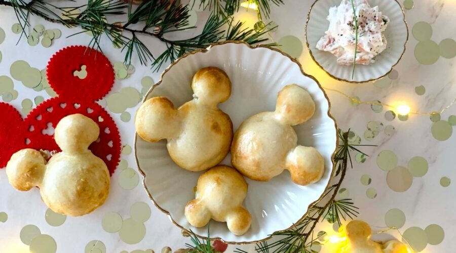 Chaussons fourrés salés Mickey • Leslie en Cuisine