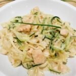 Farfalle saumon fumé et spaghetti de courgette