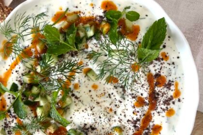 Dip au yaourt et aux épices • Leslie en Cuisine