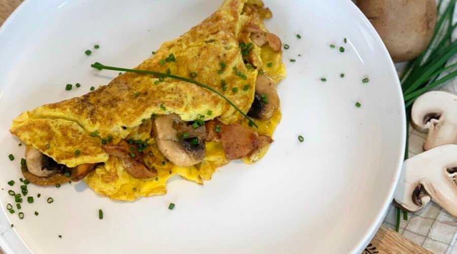 Omelette aux champignons des bois
