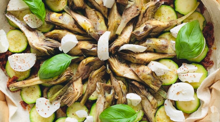 Tarte baby courgette, artichauts et mozzarella • Leslie en Cuisine