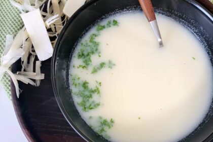 Velouté de queues et épluchures d'asperges • Leslie en Cuisine