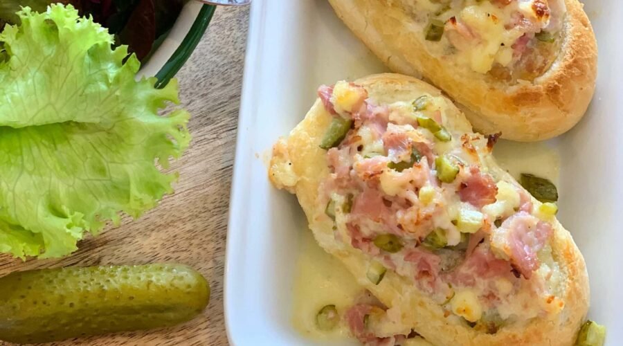 Petits pains de Brie • Leslie en Cuisine