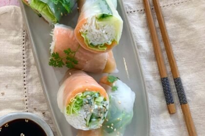 Rouleaux de printemps saumon fumé, grany, Philadelphia, Salade • Leslie en Cuisine