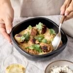 Boulettes de volaille sauce cacahuètes • Leslie en Cuisine