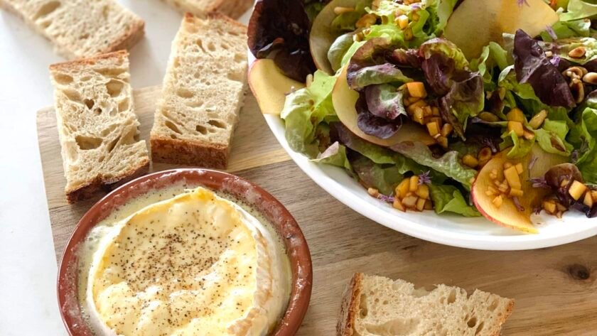 Fromage à pâte molle et croûte fleurie au barbecue • Leslie en Cuisine