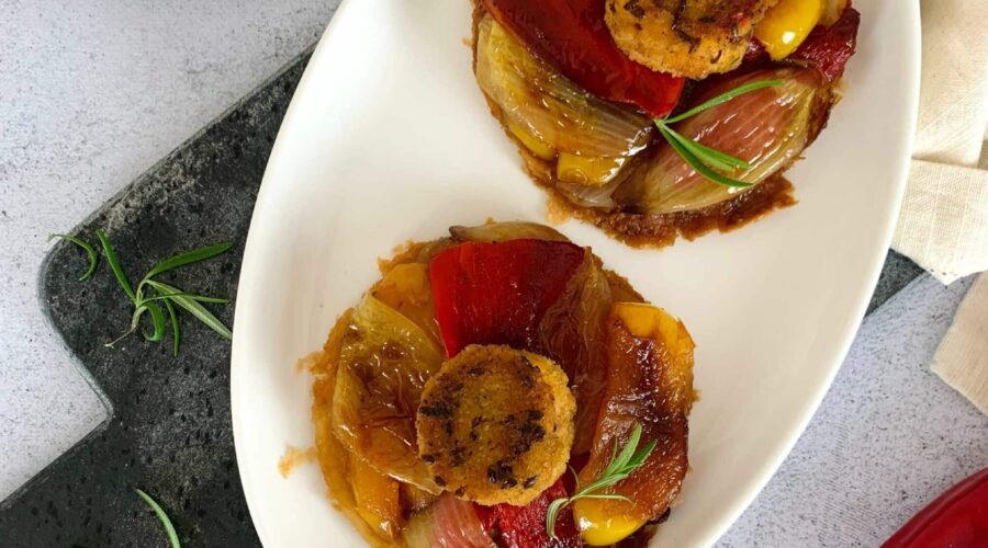 Tartelettes Tatin poivrons, oignons, romarin & Boursin Poivron • Leslie en Cuisine