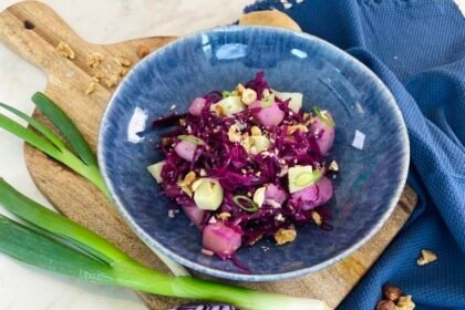 Salade tiède de pommes de terre et chou rouge • Leslie en Cuisine