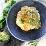 Chou-fleur entier, sauce à l'oeuf • Leslie en Cuisine